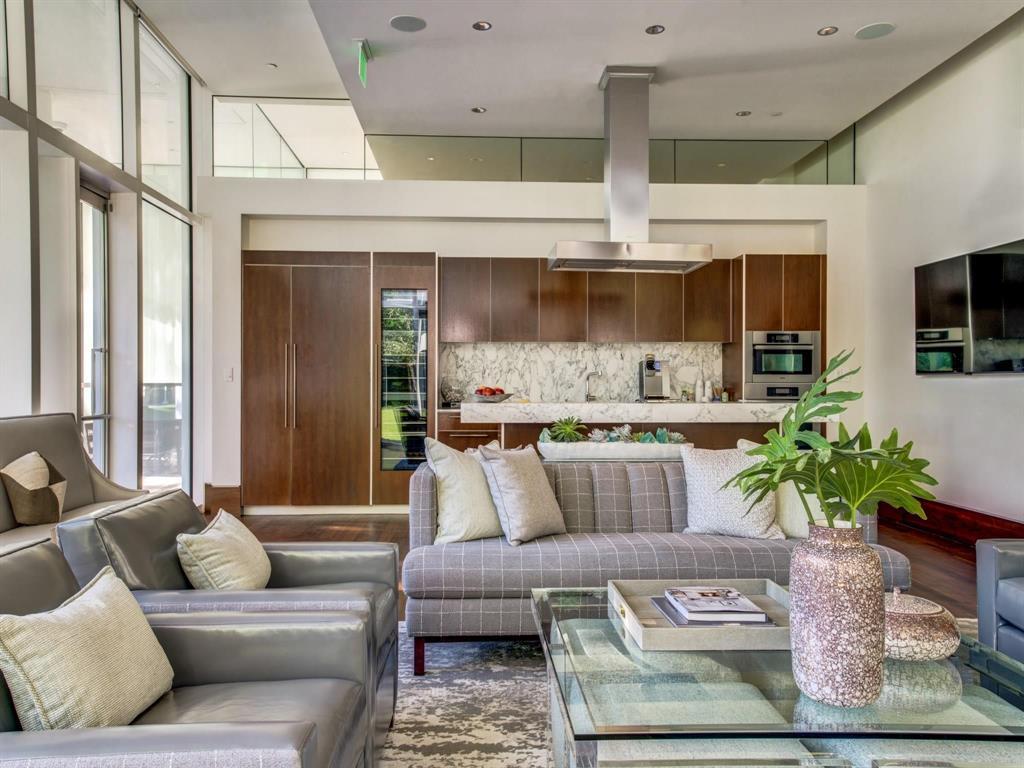 Beautiful view of Luxury High Rise Rentals With Spas